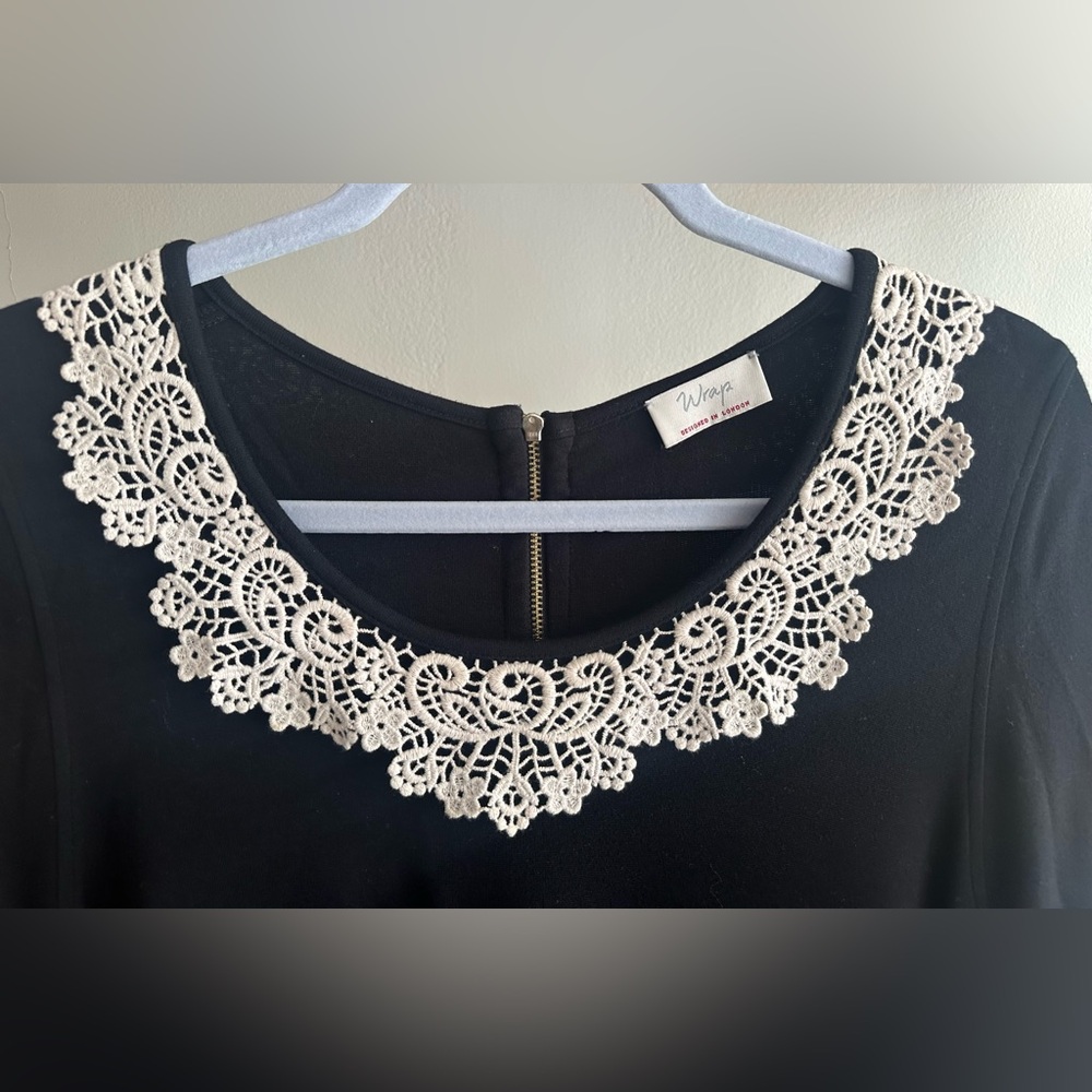 Wrap London Black Long Sleeve Dress with White Lace Collar and Pockets- size L - Picture 2 of 8